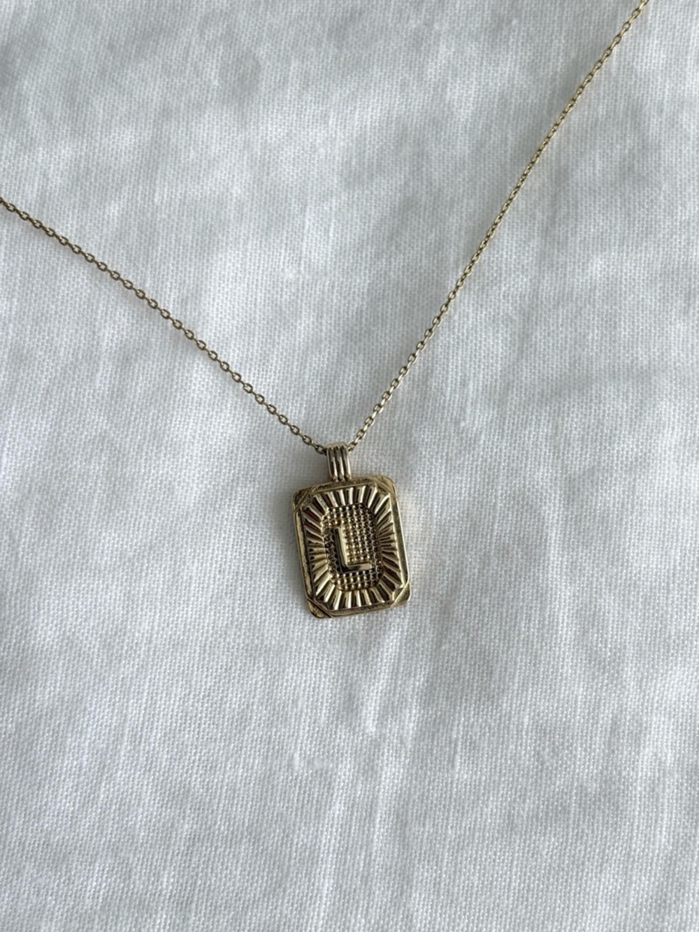 Princess Polly L Initial Gold Necklace